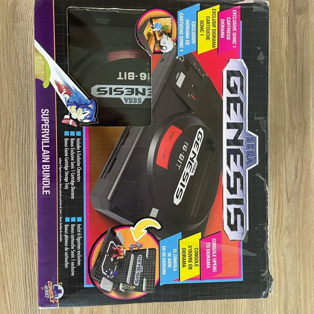 SEGA Genesis DIORAMA Console Heroes Supervillain Bundle - IN HAND NEW / SEALED